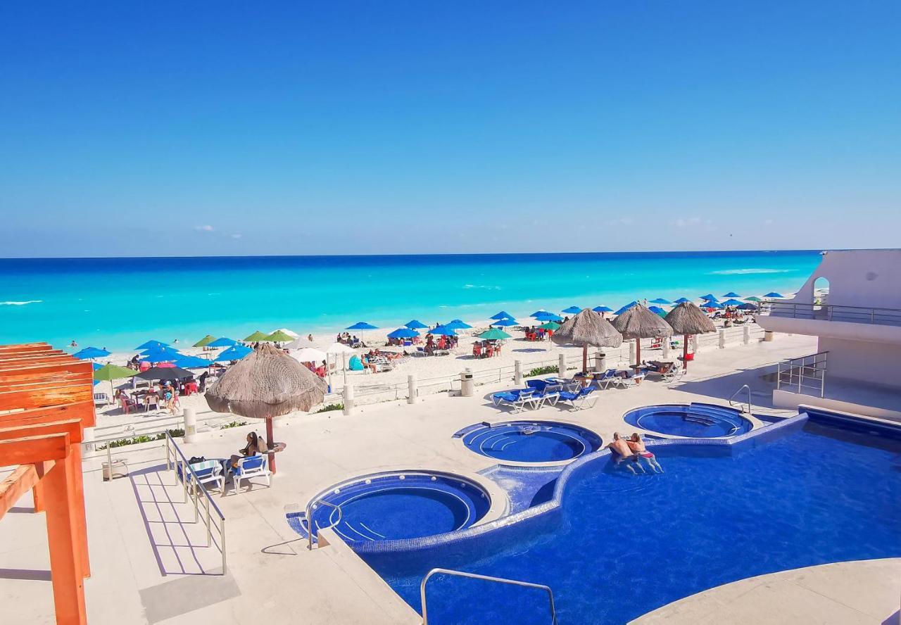 Villa Aurora Beautiful Beachfront Apartment Cancún Kültér fotó